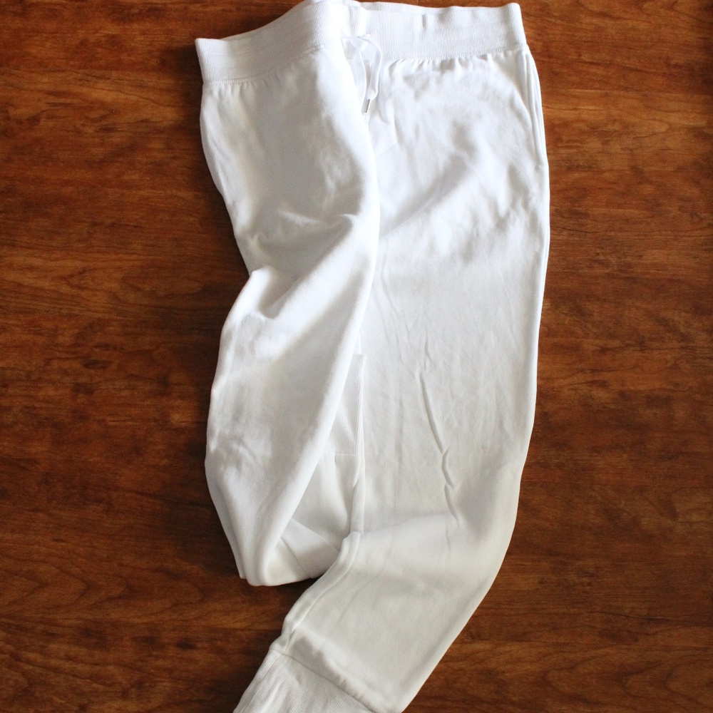 Divided Joggers - Picture 2 of 4